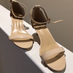Nude patent sandals kitten heels
